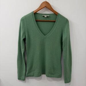 Vintage Women’s Spring Green V-Neck Pure Cashmere Ribbed Trim Sweater, Size S